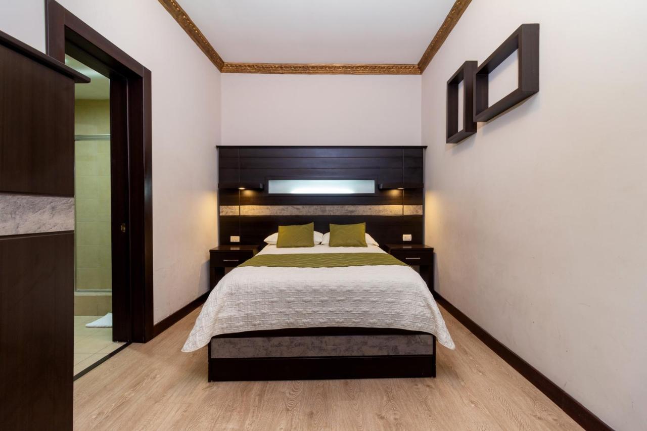 Hotel Majestic 2 By Hhg Cuenca Bagian luar foto