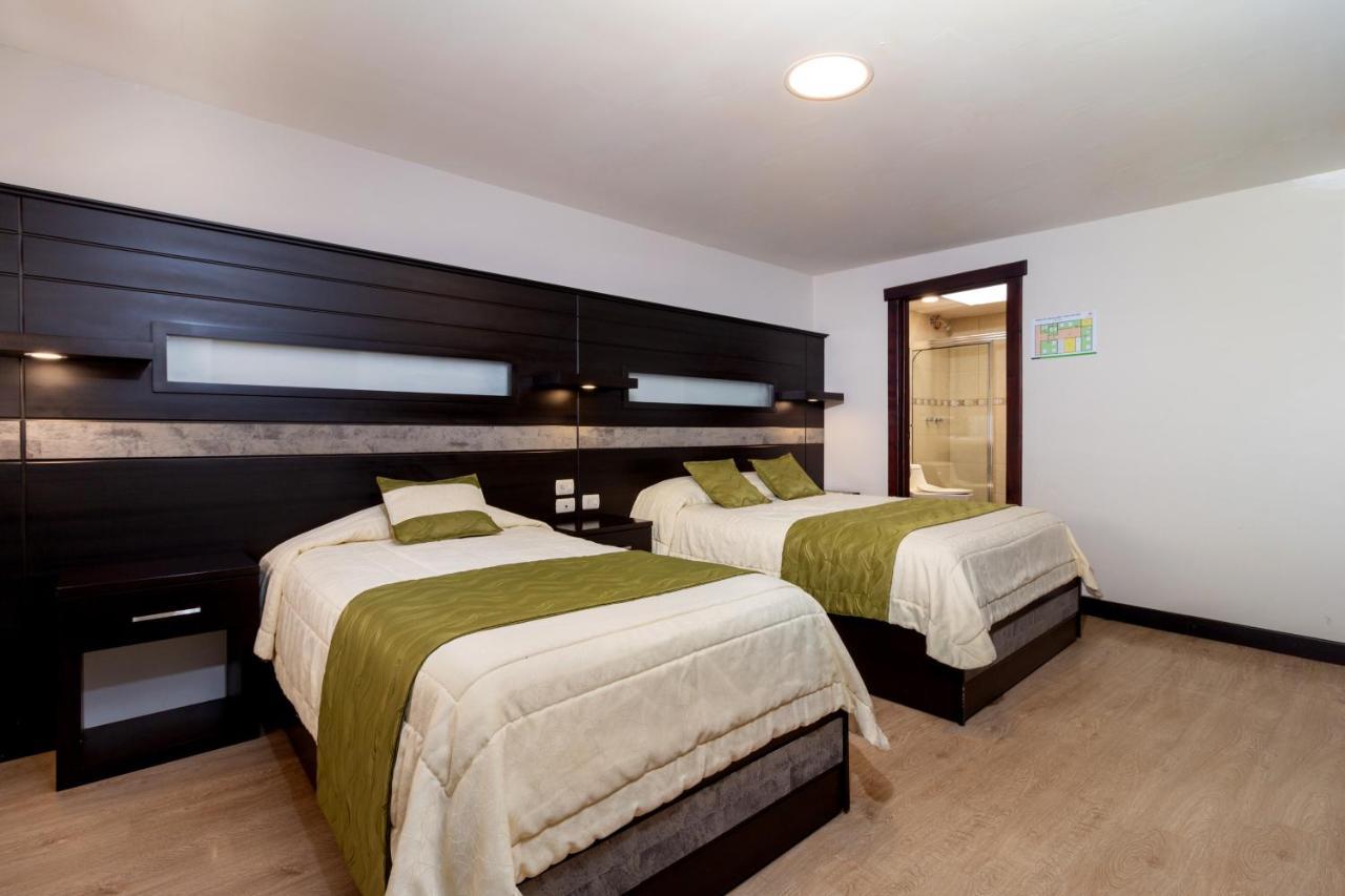 Hotel Majestic 2 By Hhg Cuenca Bagian luar foto