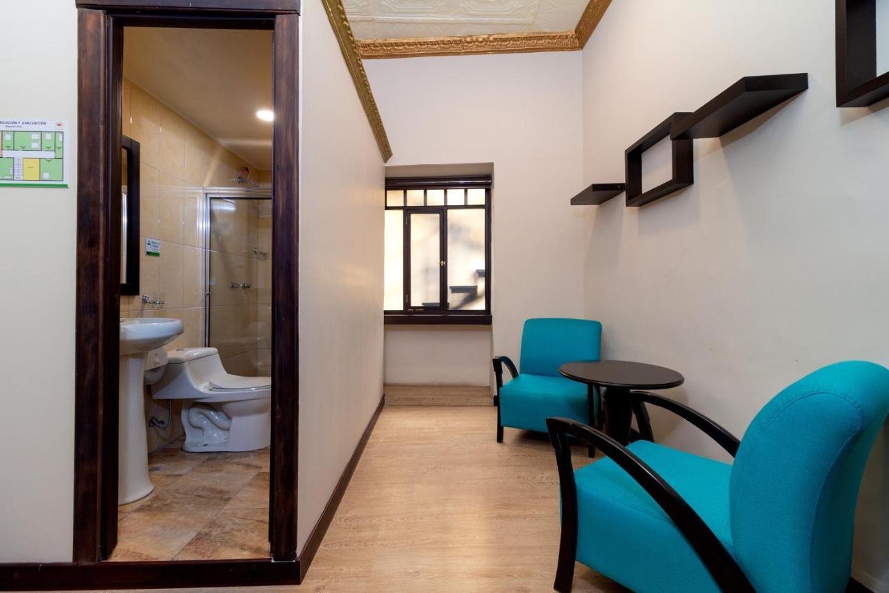 Hotel Majestic 2 By Hhg Cuenca Bagian luar foto