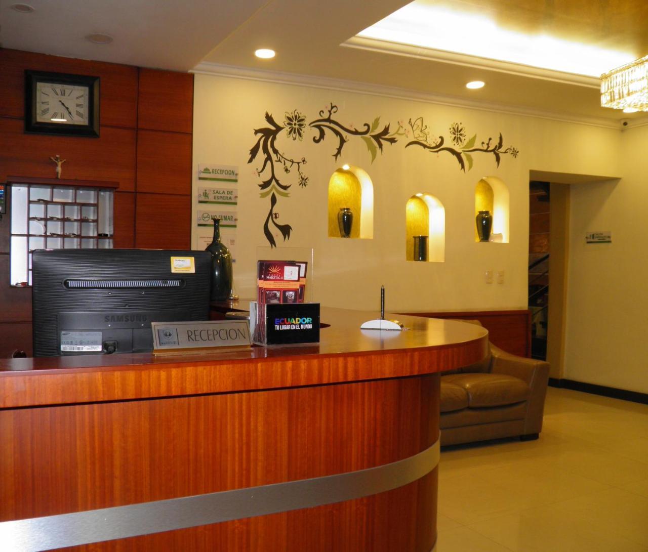 Hotel Majestic 2 By Hhg Cuenca Bagian luar foto